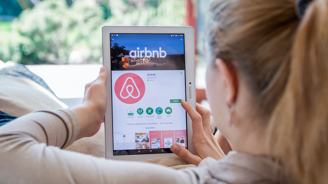 اپلیکیشن airbnb